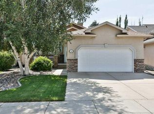 54 N Rivercrest Ct W, Lethbridge, AB T1K 7P4