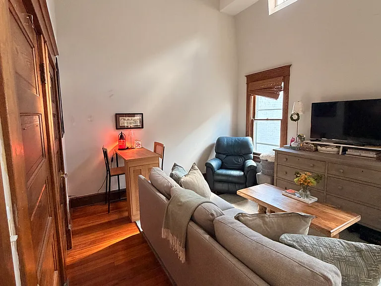 1407 King St #3 — Photo 22