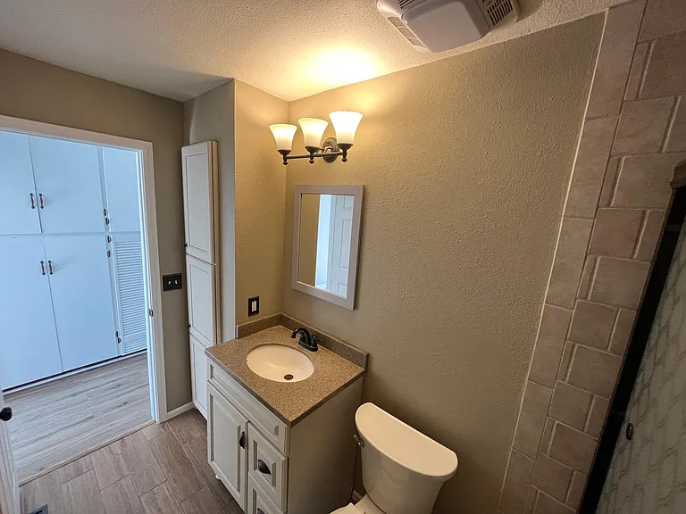 709 Crescent Ave — Photo 28