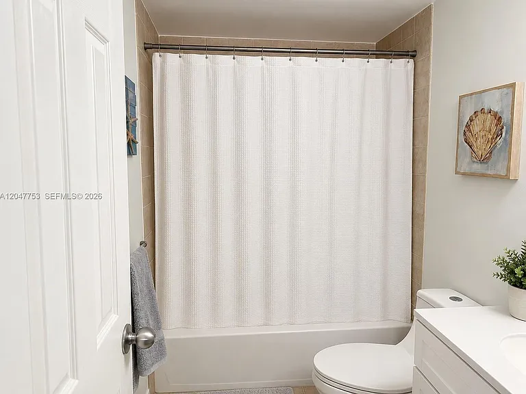 4133 NW 88th Ave #107 — Photo 8