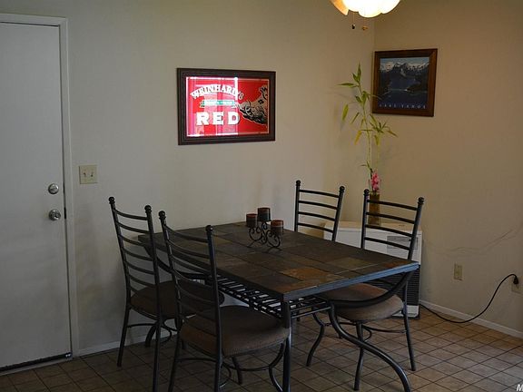 4th image of 4620 Crown Point Dr