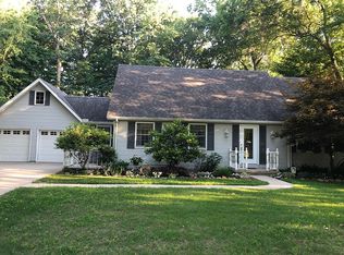 192 Ready Rd, Carleton, MI 48117