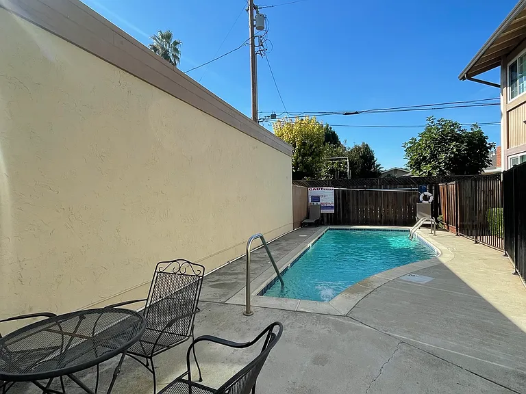 1305 W Campbell Ave #2 — Photo 4