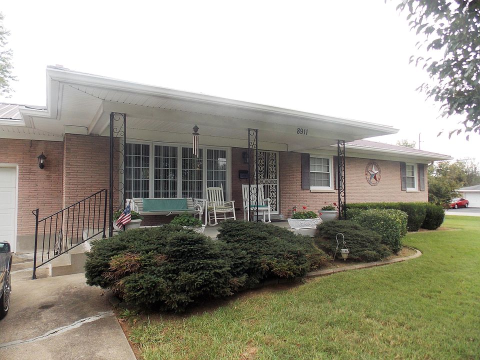 1st image of 8911 Thompson Ln