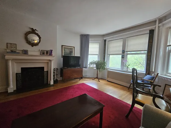 1768 Beacon St, Brookline, MA 02445