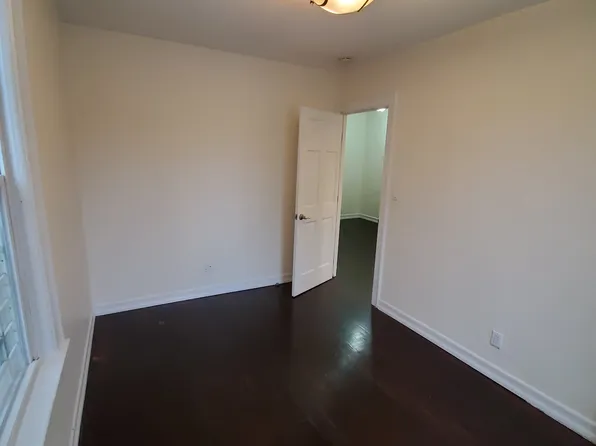 35-37 10th Street image 9 of 10