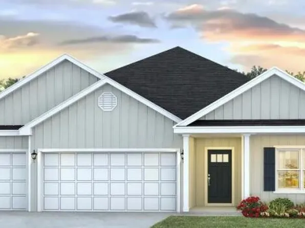 137 Farm Owl Dr W, Freeport, FL 32439