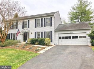 13141A Rounding Run Cir, Herndon, VA 20171