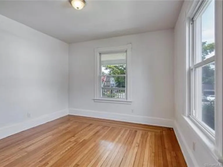 101 Monroe St #1 — Photo 11