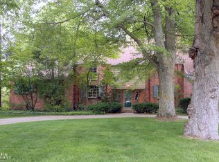 285 Grosse Pointe Blvd, Grosse Pointe Farms, MI 48236