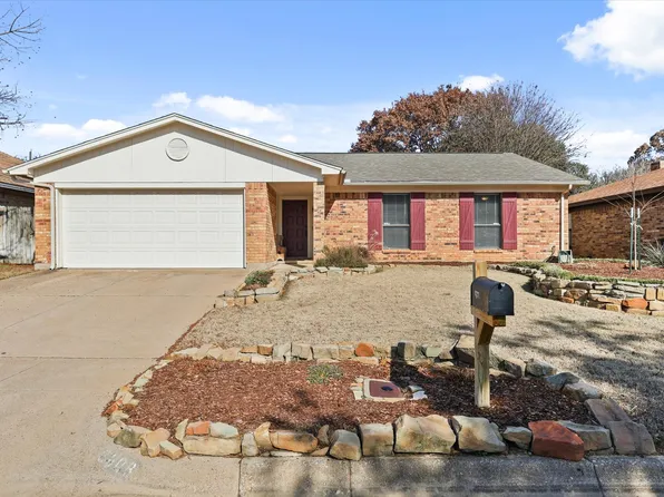 3608 Willowbrook Dr, Fort Worth, TX 76133
