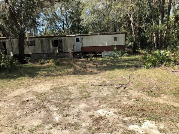 11310 N Ginny Lane Point, Inglis, FL 34449