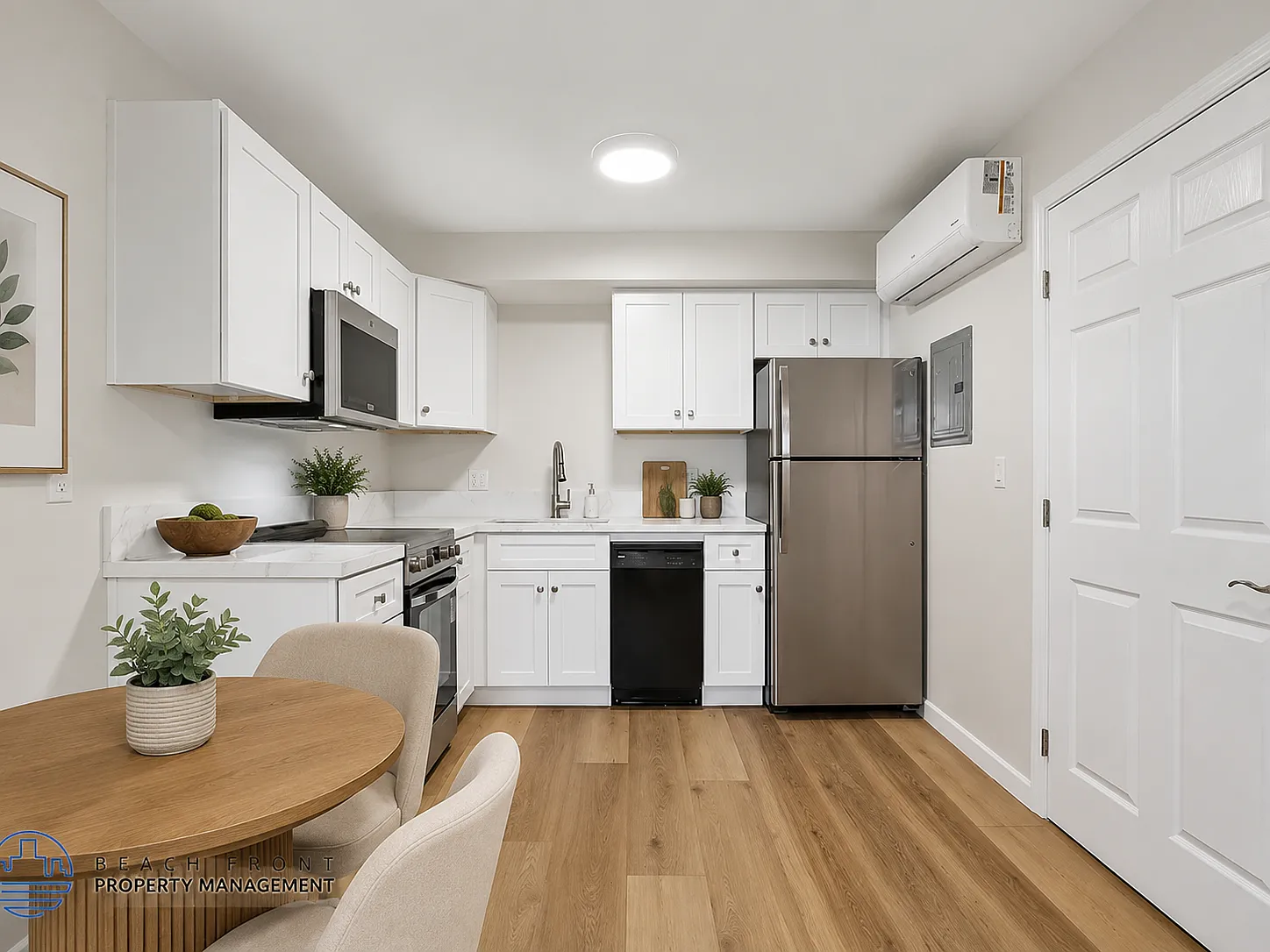 1475 Pine Ave. — Photo 2