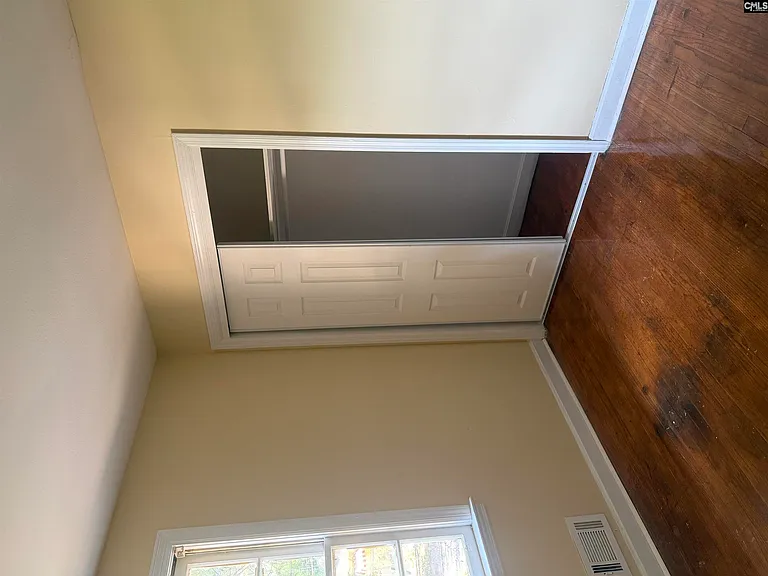 1111 Standish St — Photo 17