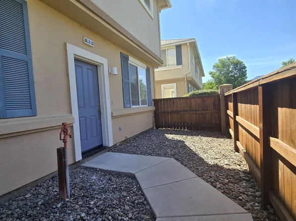 1751 Pinewood Dr #3-D, Minden, NV 89423