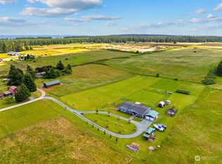 170 Fox Hollow Dr, Coupeville, WA 98239