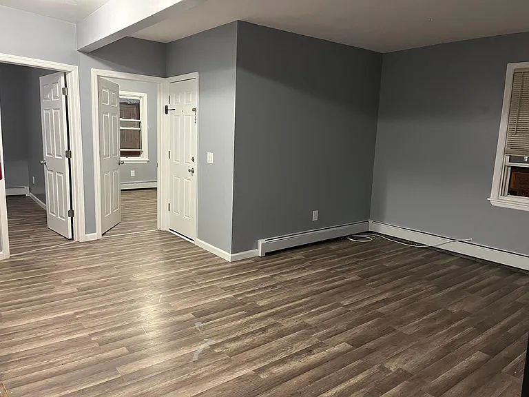 329 Myrtle Ave #2 — Photo 5