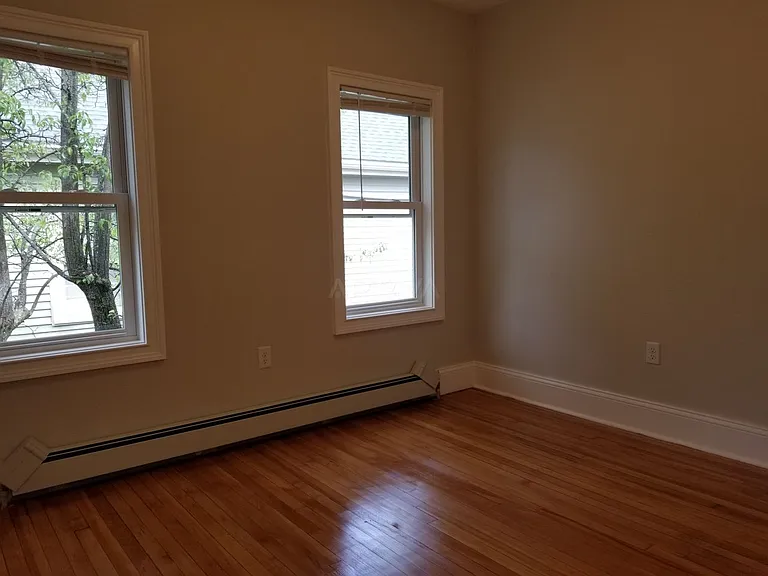 231 Boston Ave #2 — Photo 5