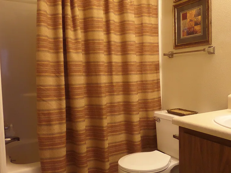 Fieldstone Apartments — Photo 38