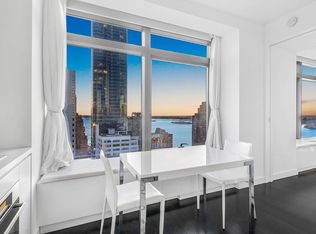 W Downtown Hotel & Residences, New York, NY 10006