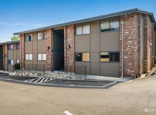 13550 37th Ave S APT 1, Tukwila, WA