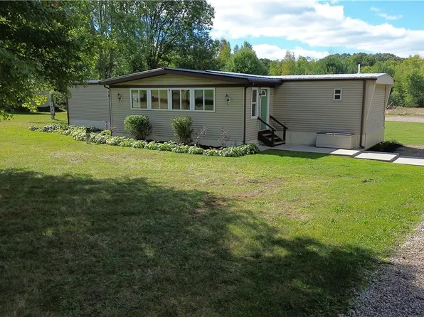 12013 Brosius Rd, Garrettsville, OH 44231