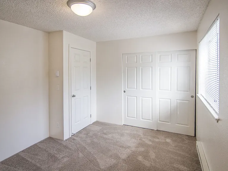 Aspen Glade Apartments — Photo 19