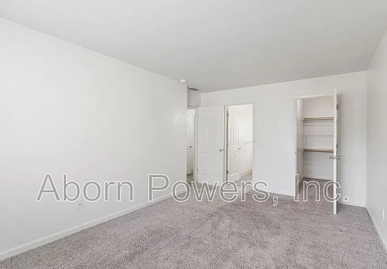 2529 Greenwood Ln #6 — Photo 16