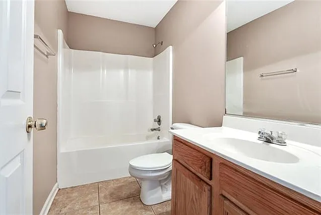 115 Pear St — Photo 8