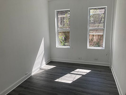 5th image of 368 Midwood St #1R