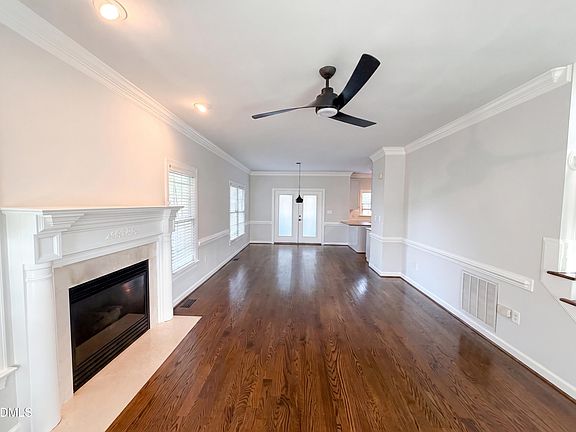 2nd image of 304 Cameronwood Dr