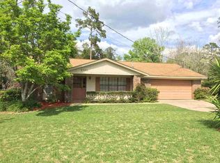 2420 Hays Mill Rd, Tallahassee, FL 32301
