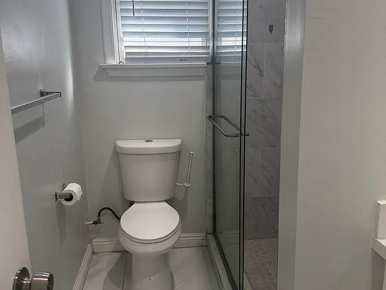 3707 Pioneer Dr — Photo 5