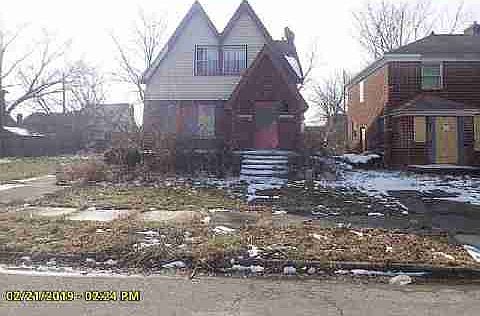 4383 Chatsworth