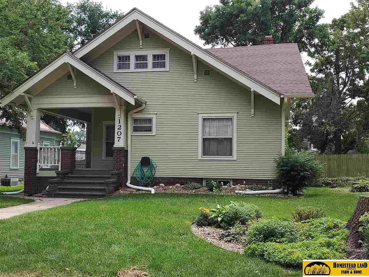 1207 Ella St Beatrice NE 68310 Zillow