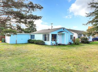 1882 17th St, Florence, OR 97439