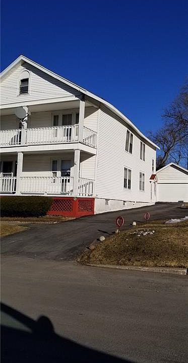 2nd image of 1109 Webster Ave #2