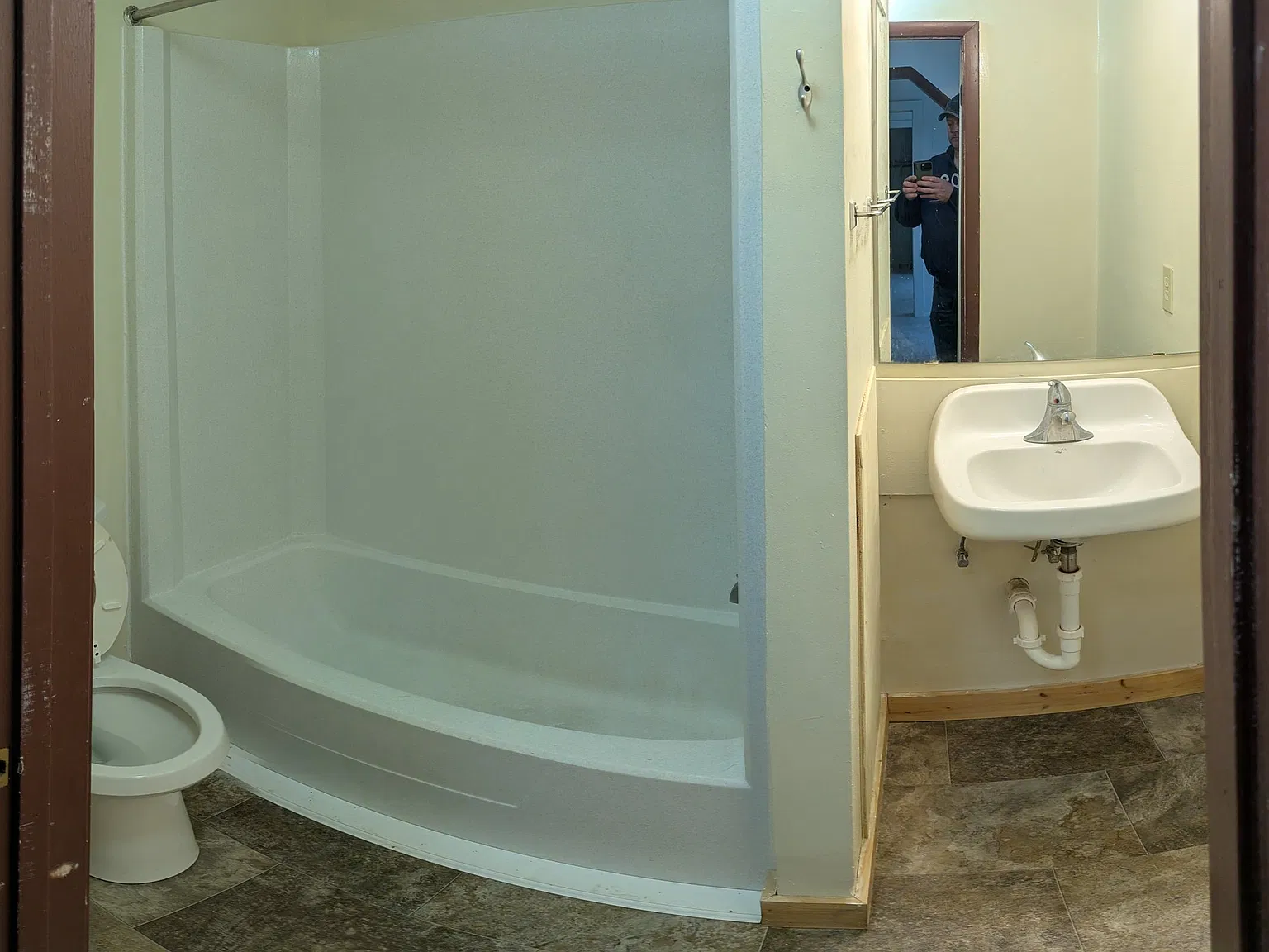 1 bed, 1.0 bath, 450 sqft, $750 — Photo 3