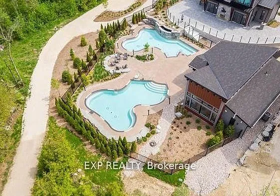 3 bed, $2,500 — Photo 2