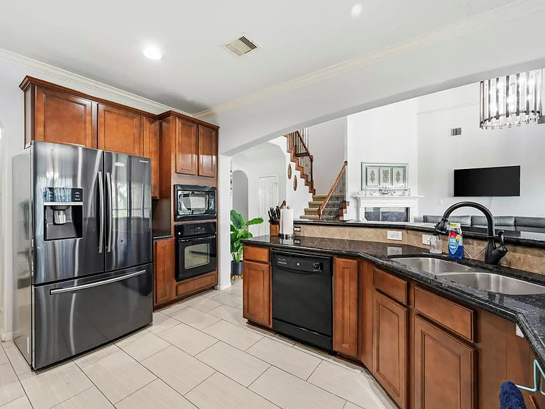 14403 Lakepointe Bend Ln — Photo 19