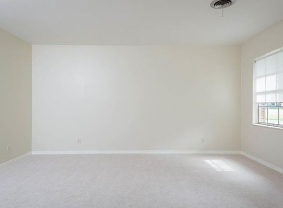 3rd image of 11002 Richlyne St