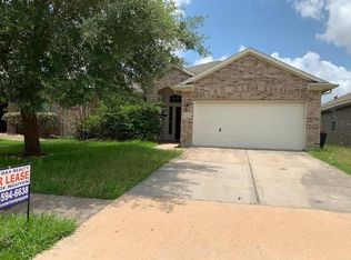7527 Oakwood Canyon Dr, Cypress, TX 77433