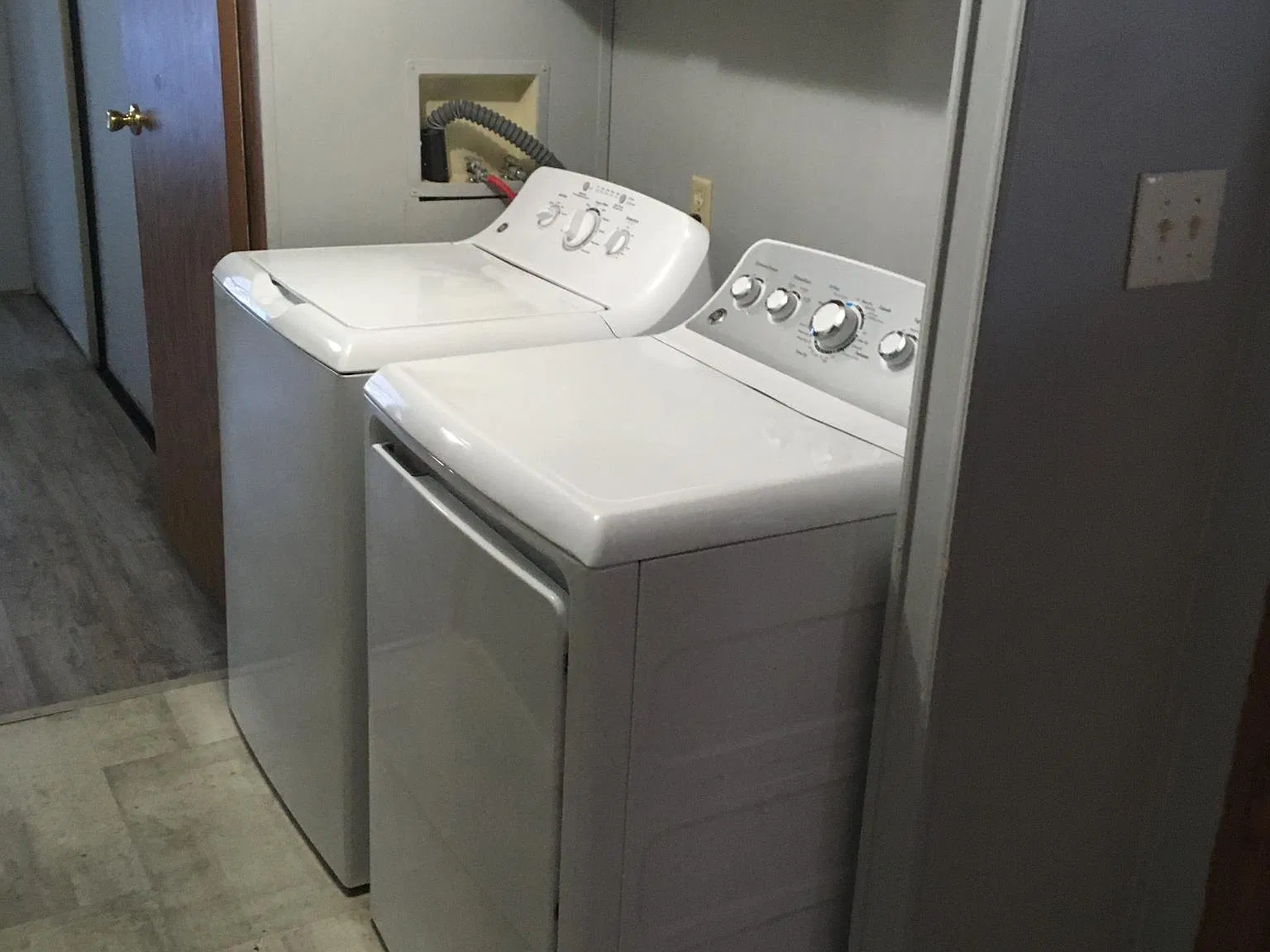 2 bed, 728 sqft, $900 — Photo 3