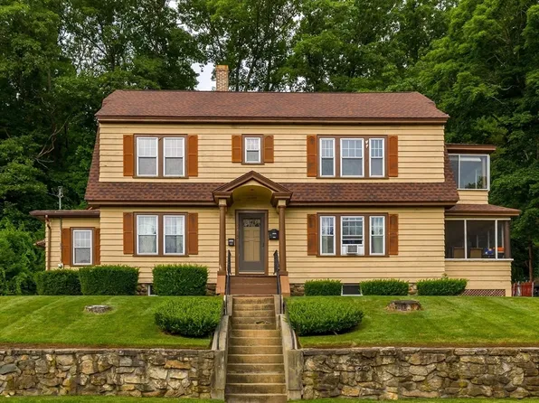 224 Marcy St, Southbridge, MA 01550