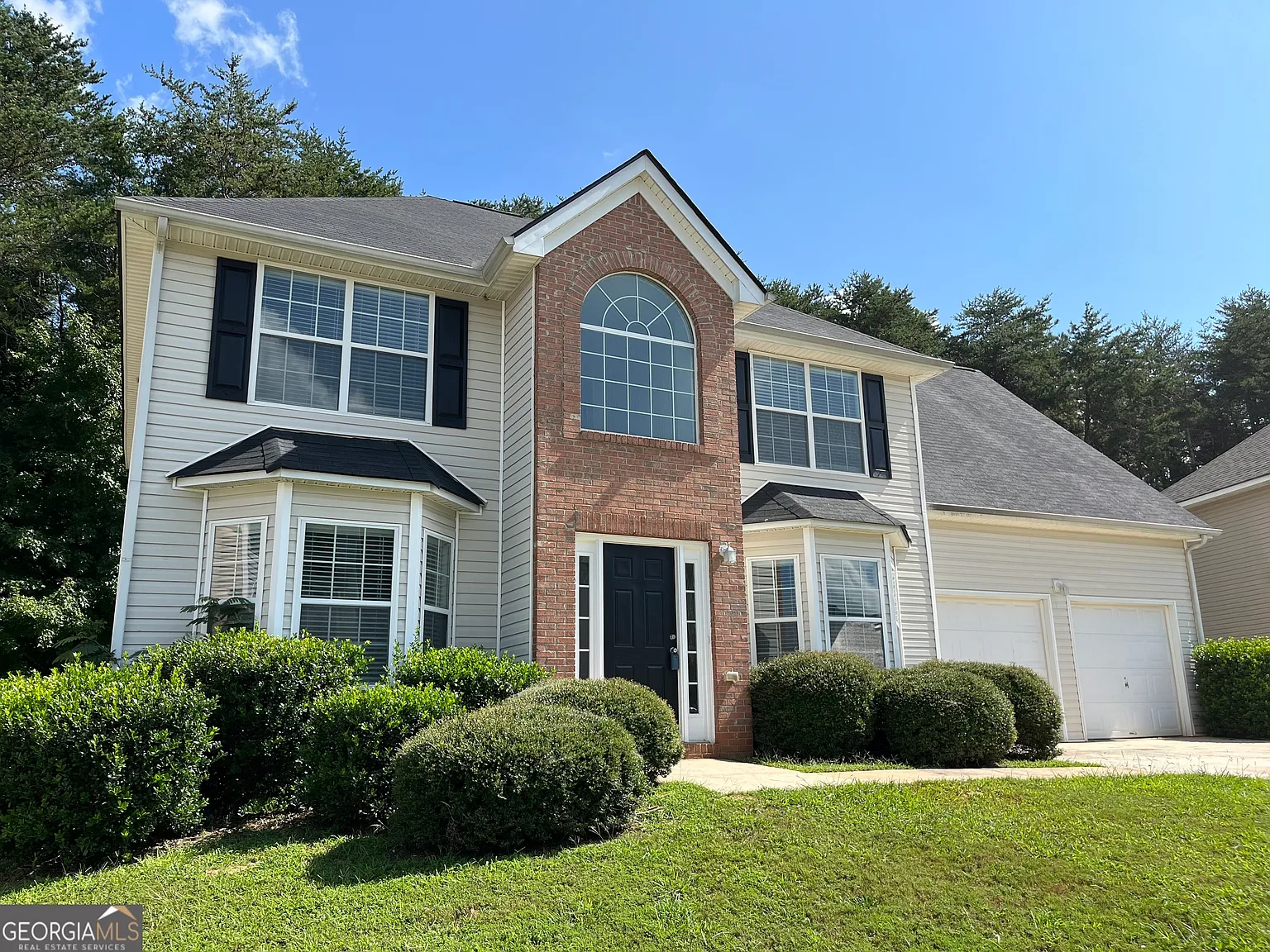 216 Millstone Dr photo 1