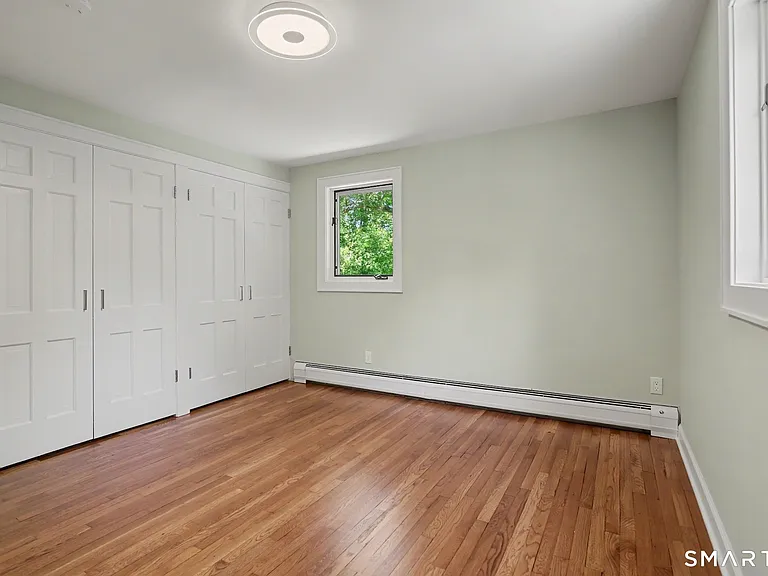 145 Casmir Dr — Photo 25