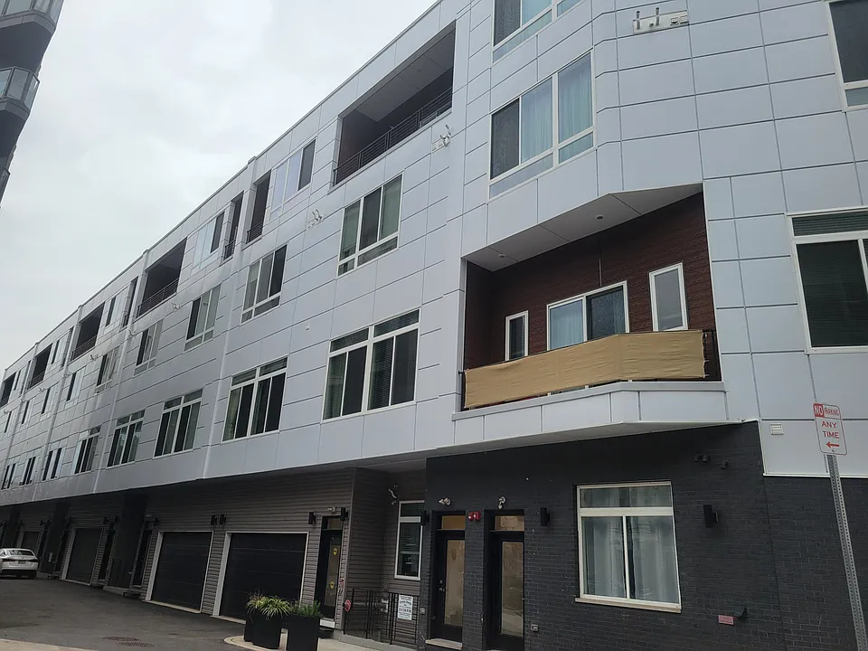 1115 N American St #D6