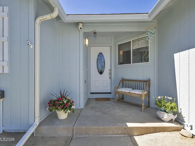 1331 Victoria Dr — Photo 11