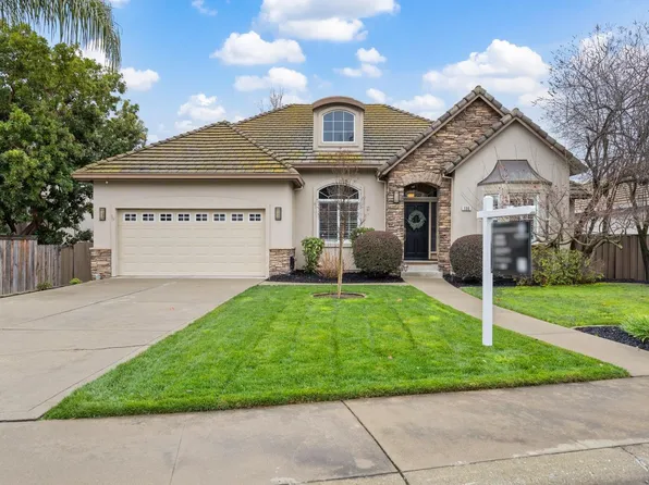 106 Lakeside Way, Folsom, CA 95630