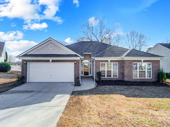 2016 Legend Creek Ln, Charlotte, NC 28227